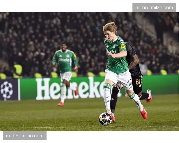 纽卡斯尔联首回合六球大胜卡拉巴赫 晋级欧冠十六强概率升至九成